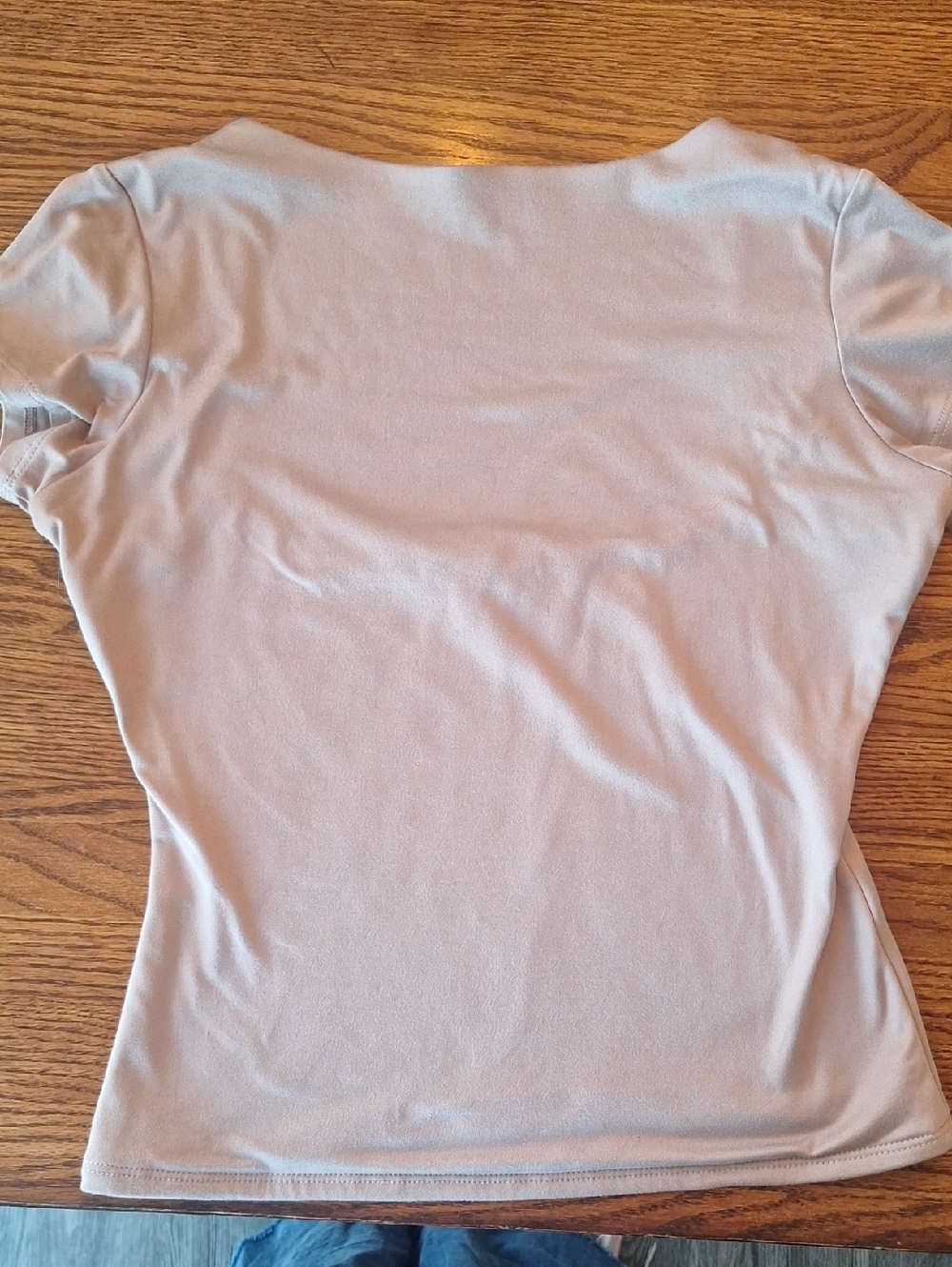 Women's Short Sleeve Scoop Neck Tee - Light Beige